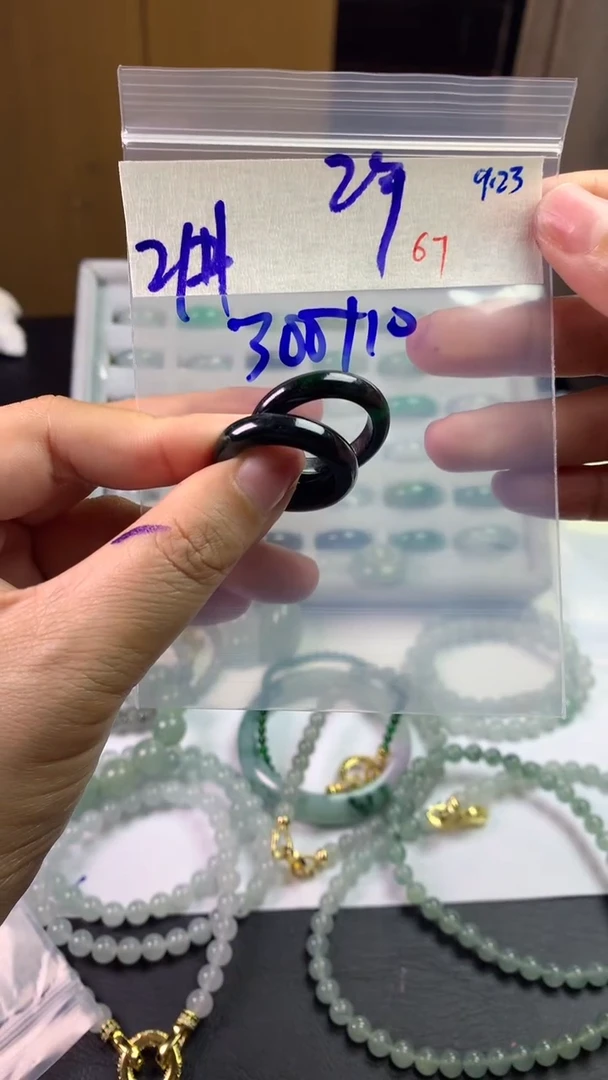未镶嵌定制翡翠毛货需精细抛光拍一发一