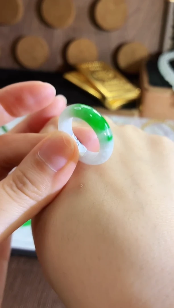 翡翠戒指未镶嵌手饰