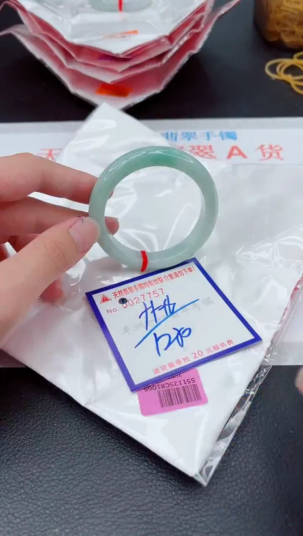 翡翠手镯未镶嵌11111111111