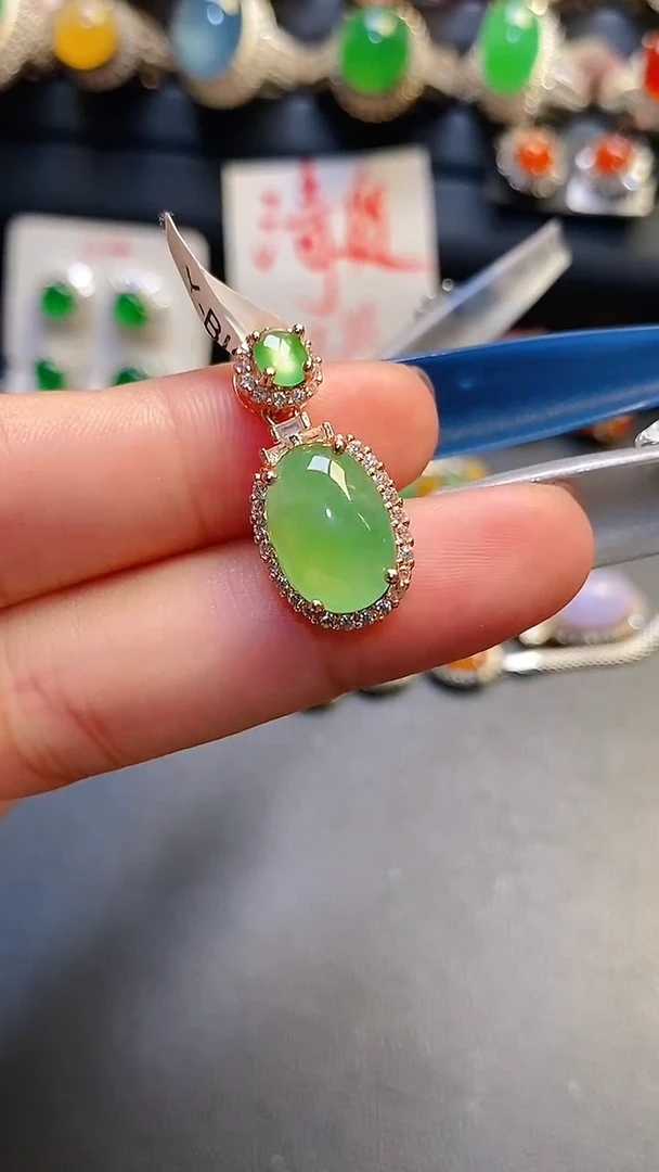 银S925镶嵌翡翠耳饰天然