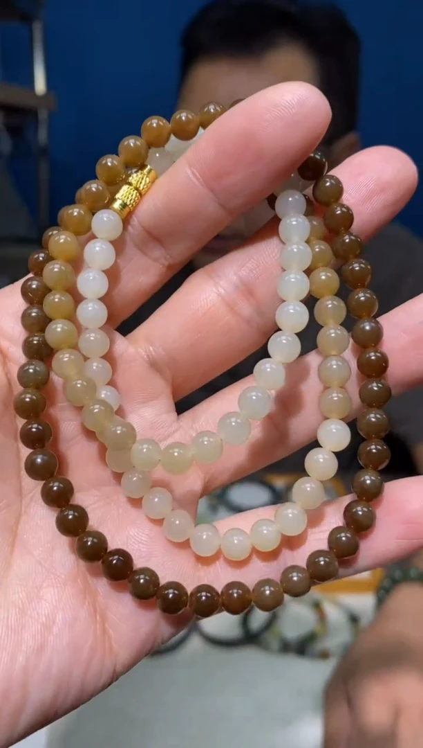颈饰未镶嵌和田玉颜色多样性发货拍一发一