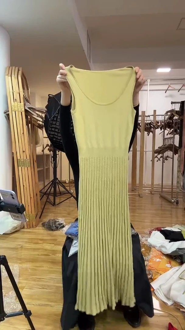 裙子   100斤以里