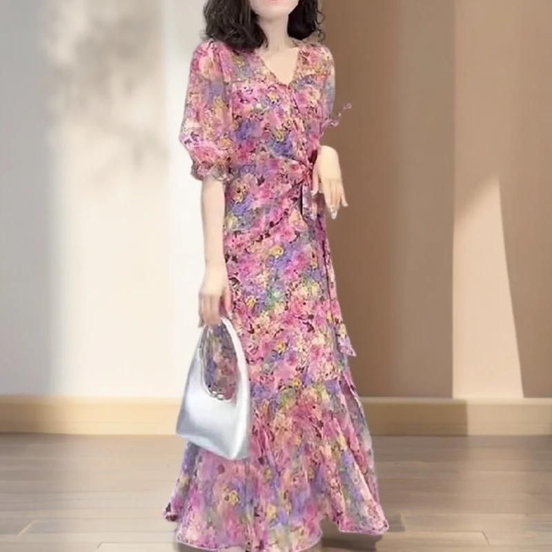 温柔修身减龄显瘦法式洋气收腰气质长裙显高连衣裙性感夏季领碎花