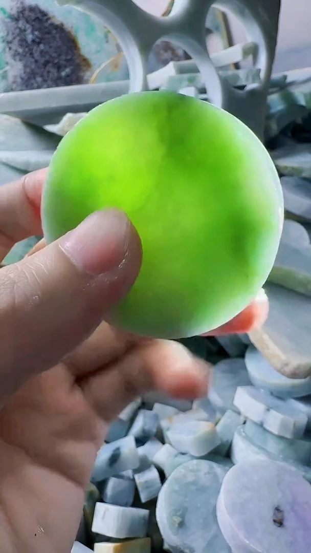 翡翠裸石缅甸翡翠A货文8984
