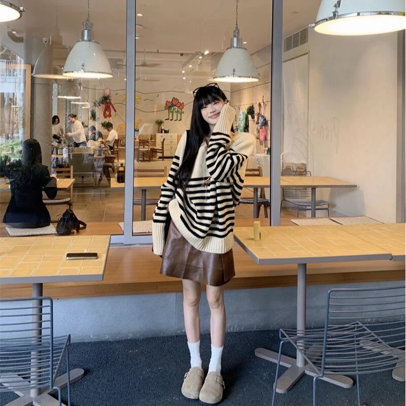 2025新款秋冬季时尚衫韩系V领慵懒风针织百搭显瘦长袖宽松上衣女