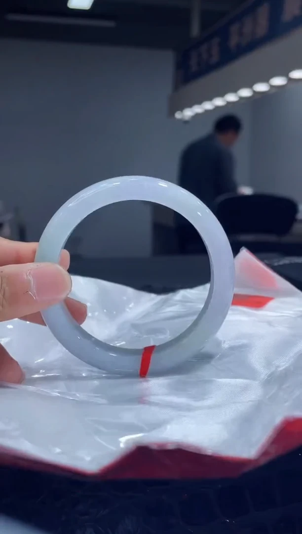 未镶嵌手镯翡翠10