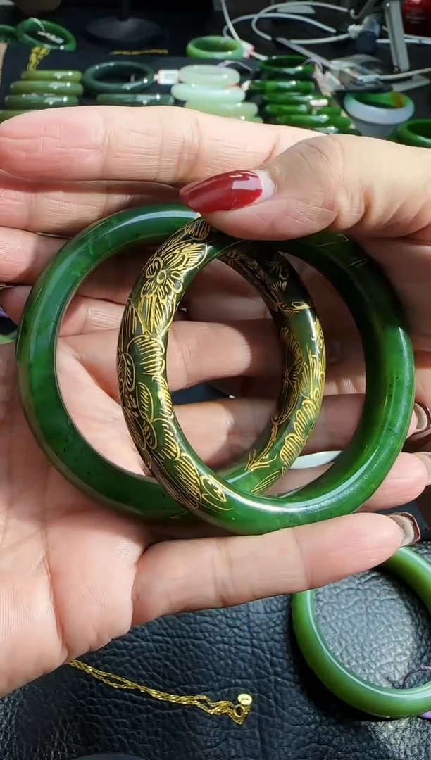 未镶嵌手镯和田玉碧玉描金手镯 圈口58mm 多样性发其一