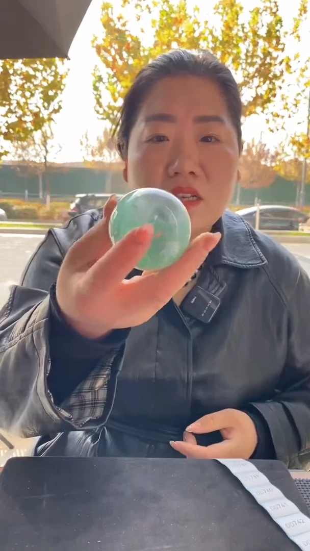 未镶嵌球萤石萤石球D734