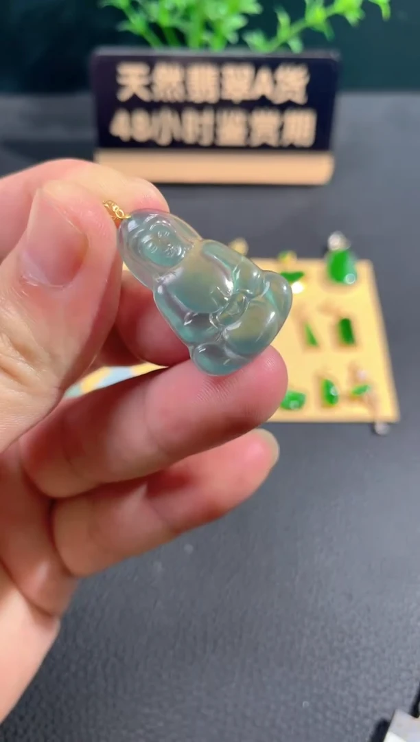 【闪购商品】翡翠颈饰18K金镶嵌翡翠