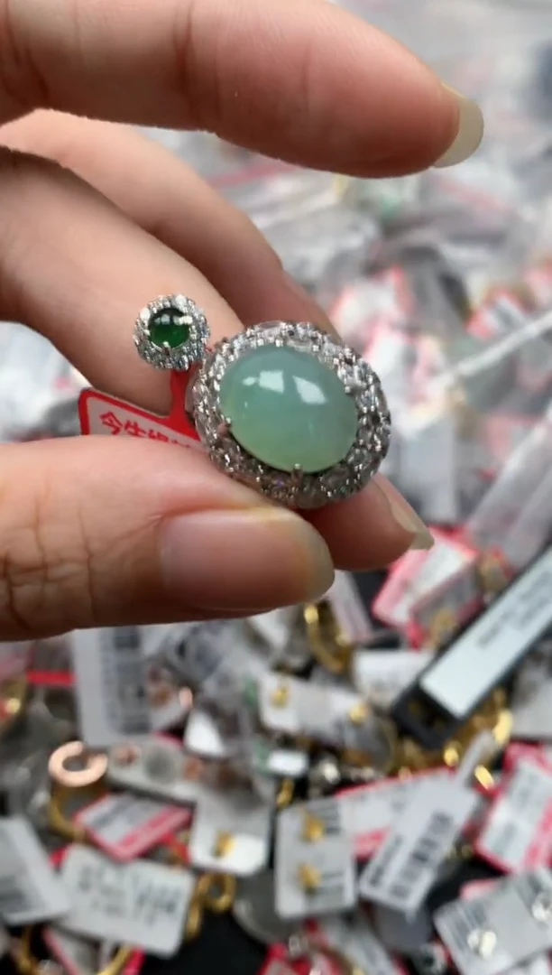 翡翠戒指银S925镶嵌天然A货缅甸翡翠