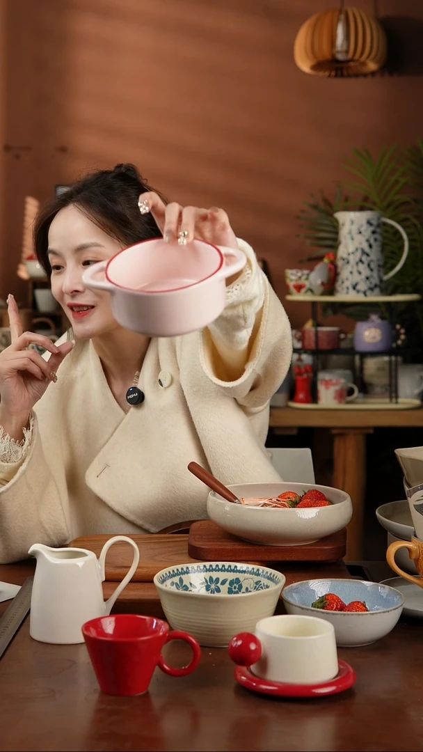 【闪购商品】碗粉色双耳碗 微瑕凑满20发货