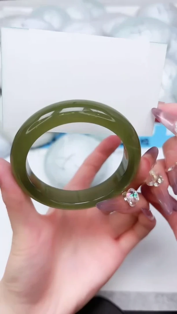 石英质玉手镯未镶嵌87-57.1