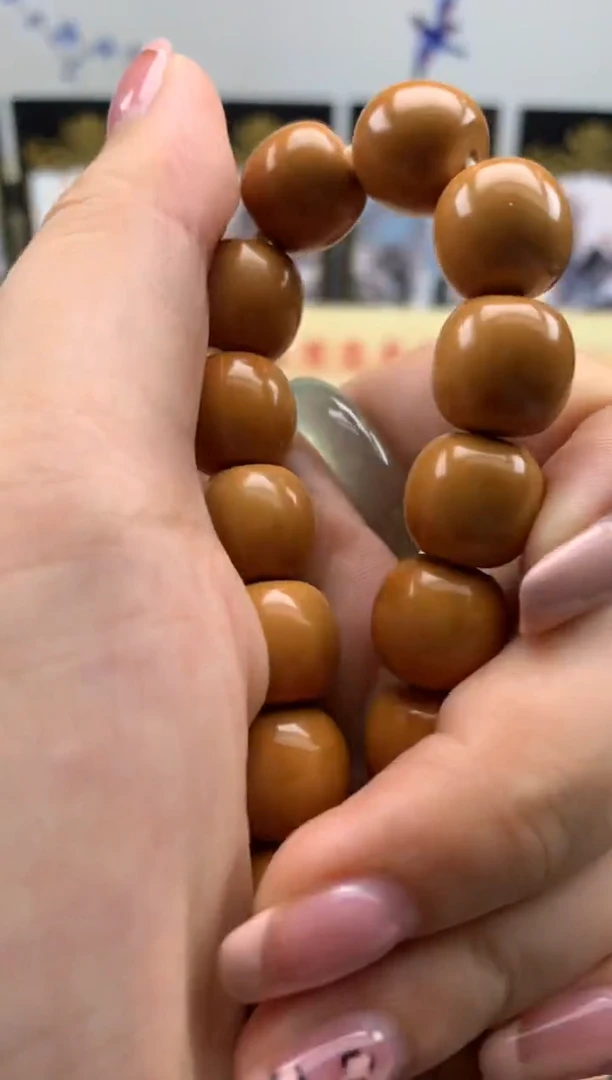 翡翠未镶嵌颈饰/////////