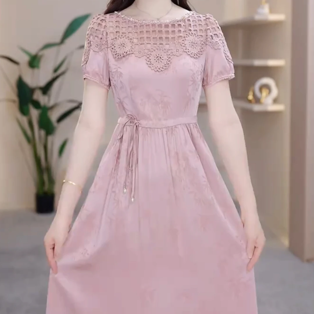 【玥欣服饰】KK840# 2时尚夏季  新款  减龄 显瘦  连衣裙收腰