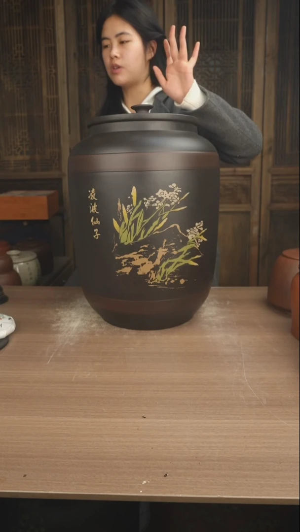 罐云南建水紫陶茶缸米缸