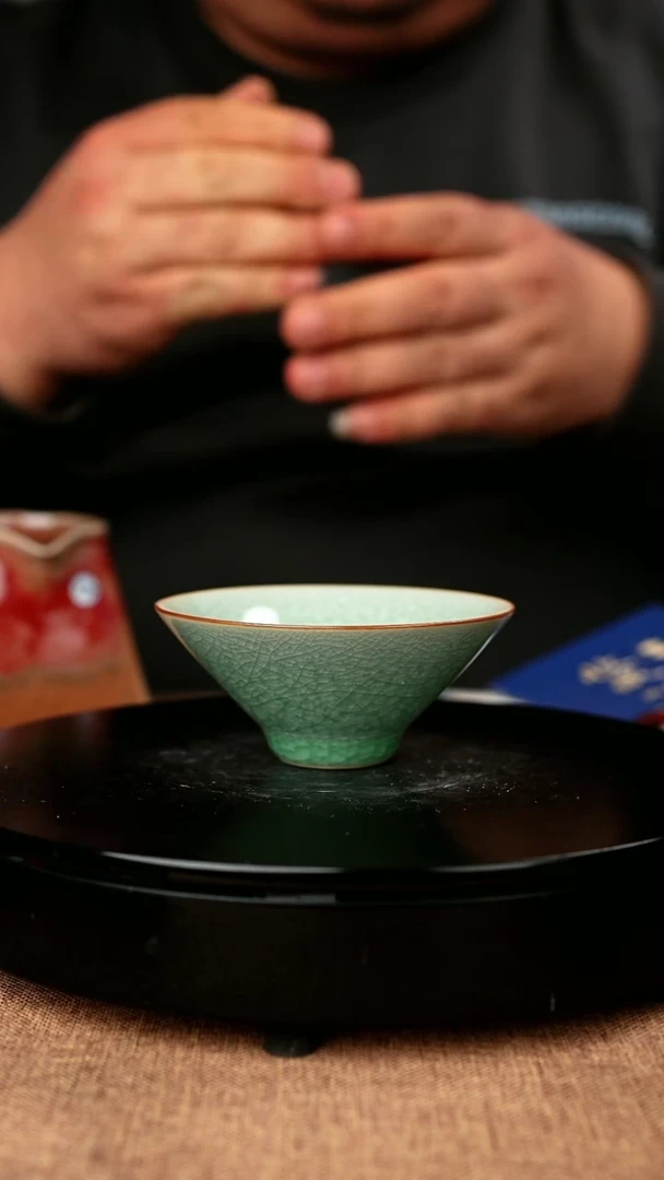 【闪购商品】赵欢手签款原矿汝瓷冰片釉斗笠杯