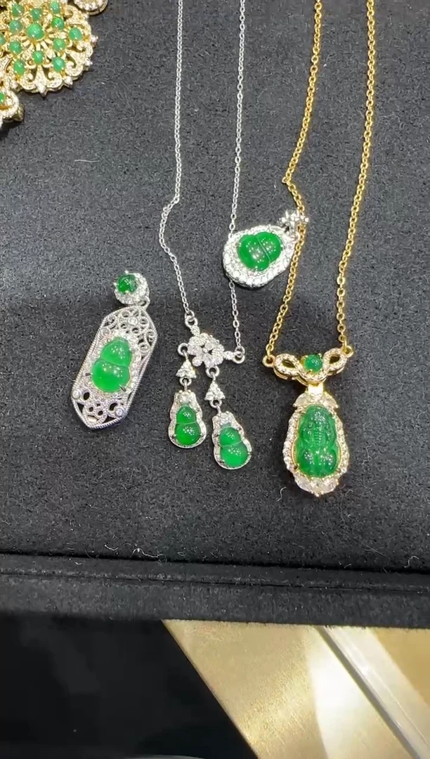 【闪购商品】翡翠项链银S925镶嵌多样性发其一没有鉴赏期