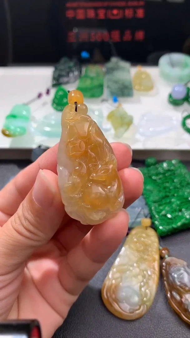 未镶嵌定制翡翠ᥫ****ᰔ