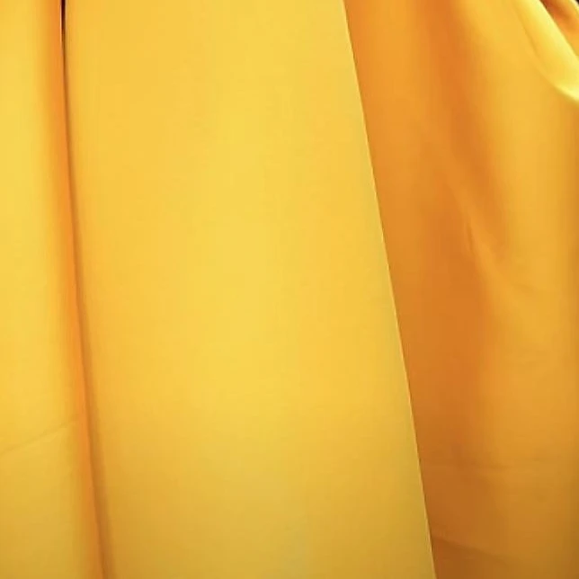 黄色空气层秋冬时尚面料（不支持7天无理由）