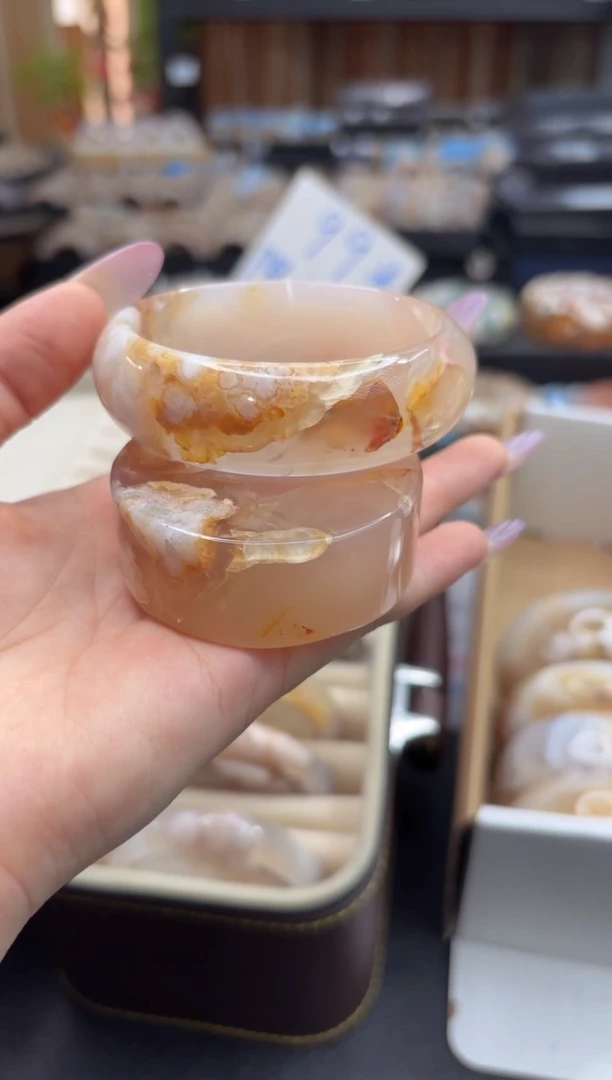 未镶嵌手镯石英质玉C594(56圈赠送镯心)