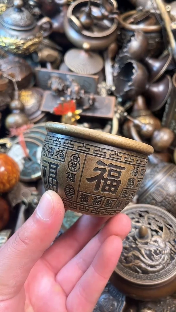 精美铜器点击下单