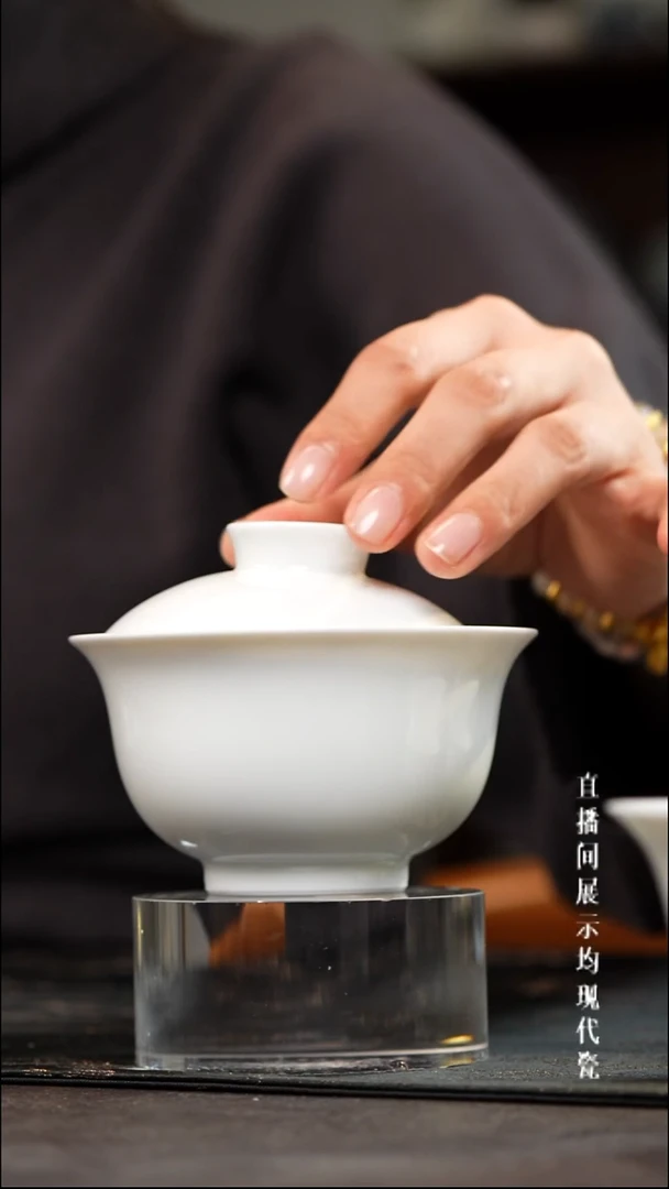 景德镇元宝盖碗大