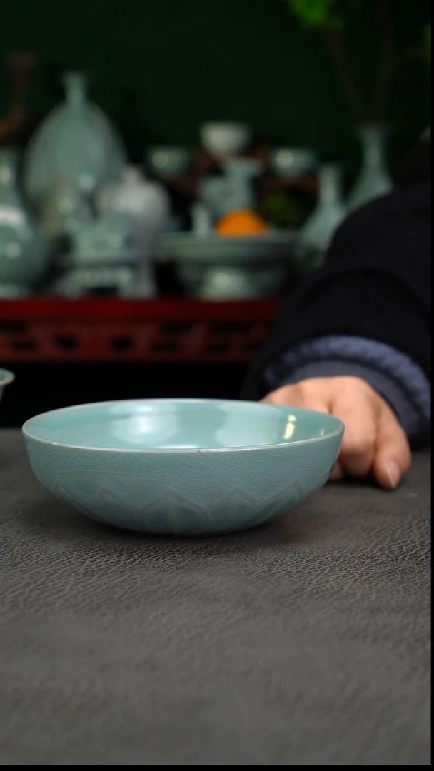 扫地僧8号刻划莲瓣钵15一级品-二