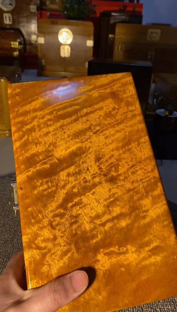 【闪购商品】金丝楠木艺金丝楠首饰盒F4