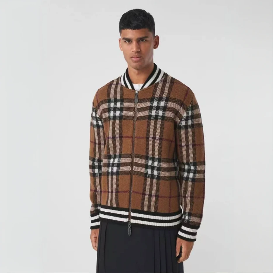 99新 BURBERRY/博柏利  海囤/巴宝莉外套/M码/sy63693