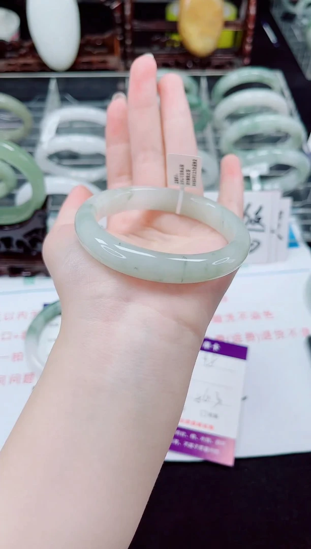 未镶嵌手镯石英质玉48-55/56