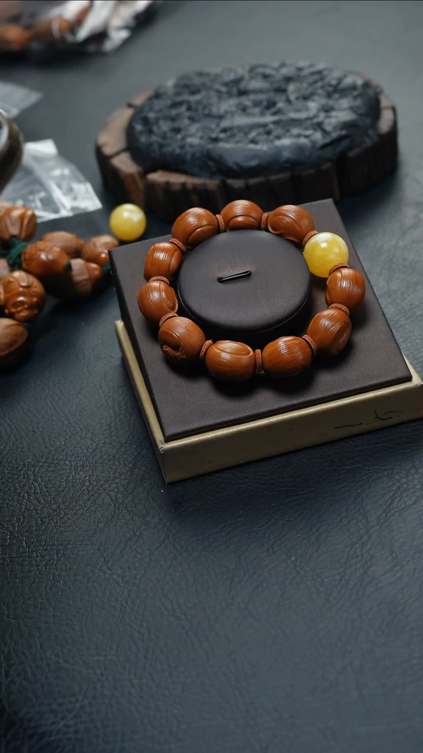 橄榄核吊坠橄榄核