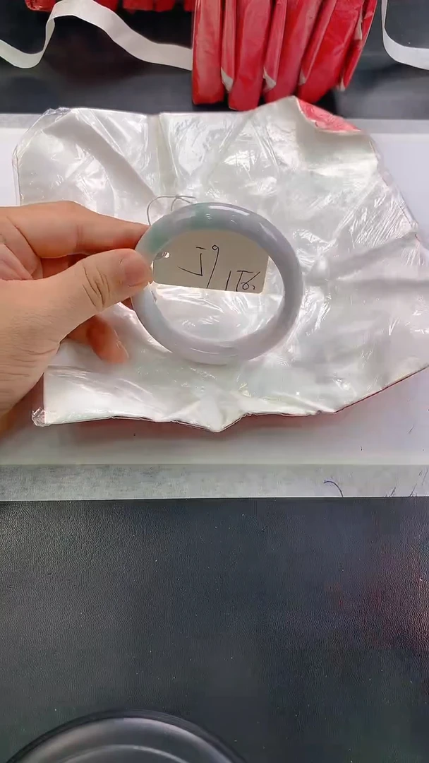 未镶嵌手镯翡翠156