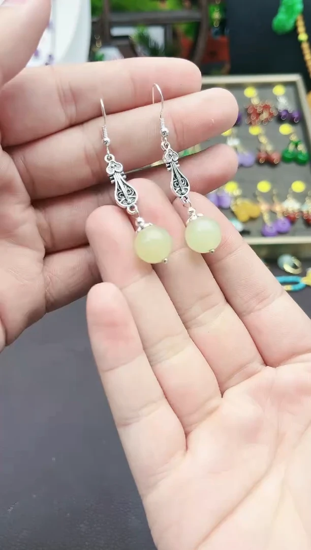 【闪购商品】玛瑙/玉髓耳钉银S925镶嵌2110000