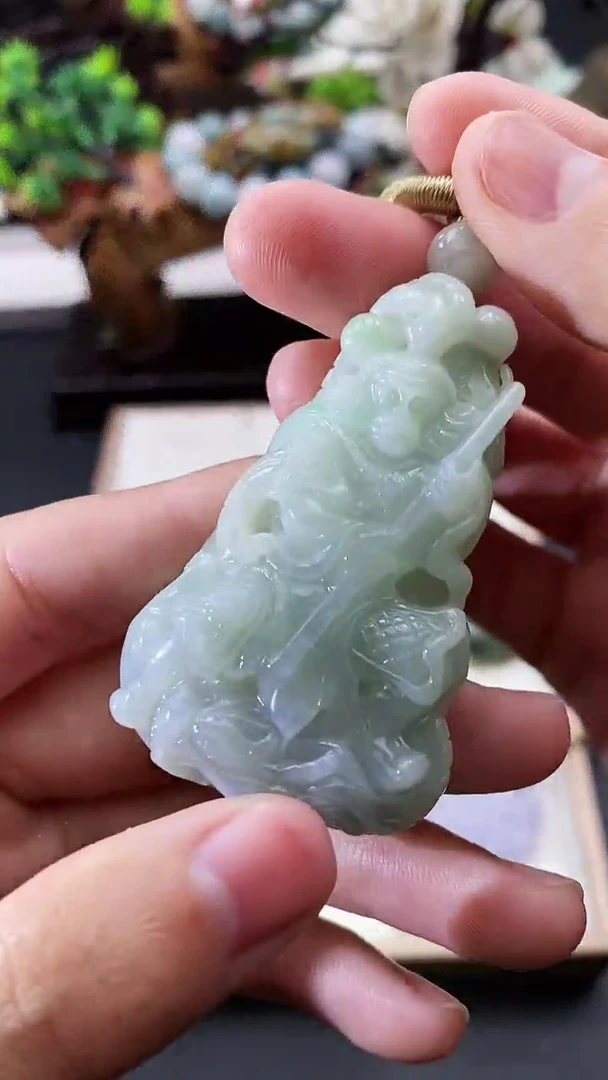 颈饰未镶嵌翡翠天然缅甸A货翡翠