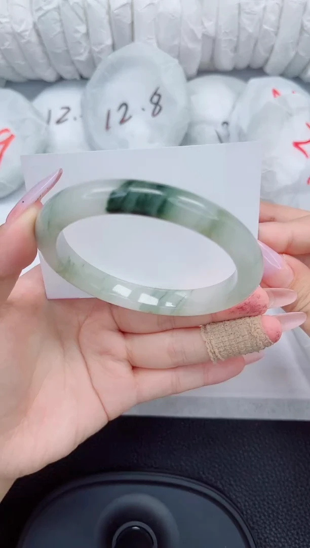 石英质玉手镯未镶嵌226-62/63