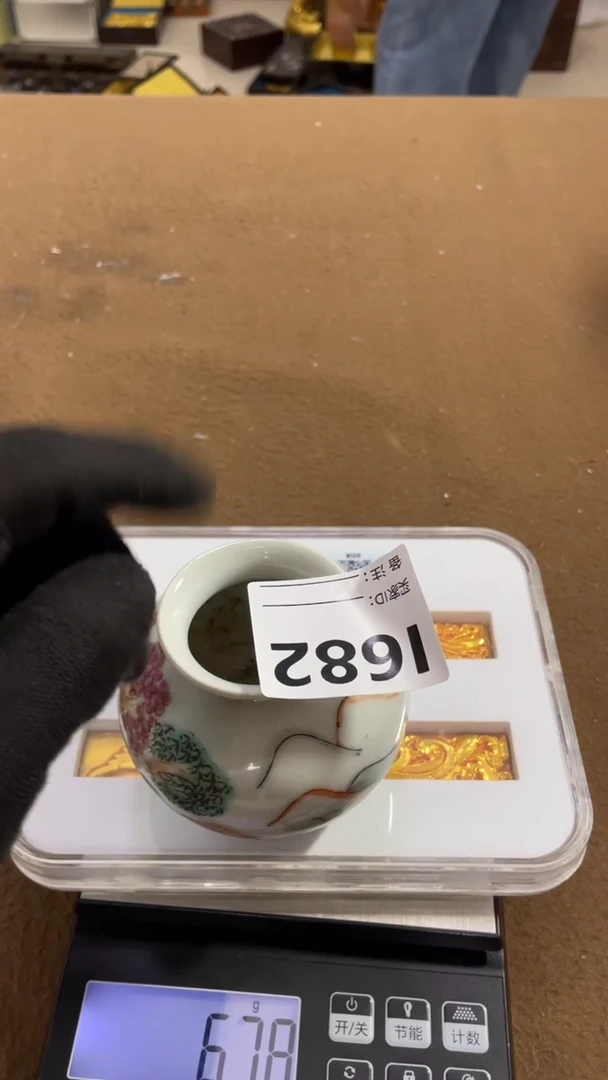 编码L682瓷器摆件（代拍链接）