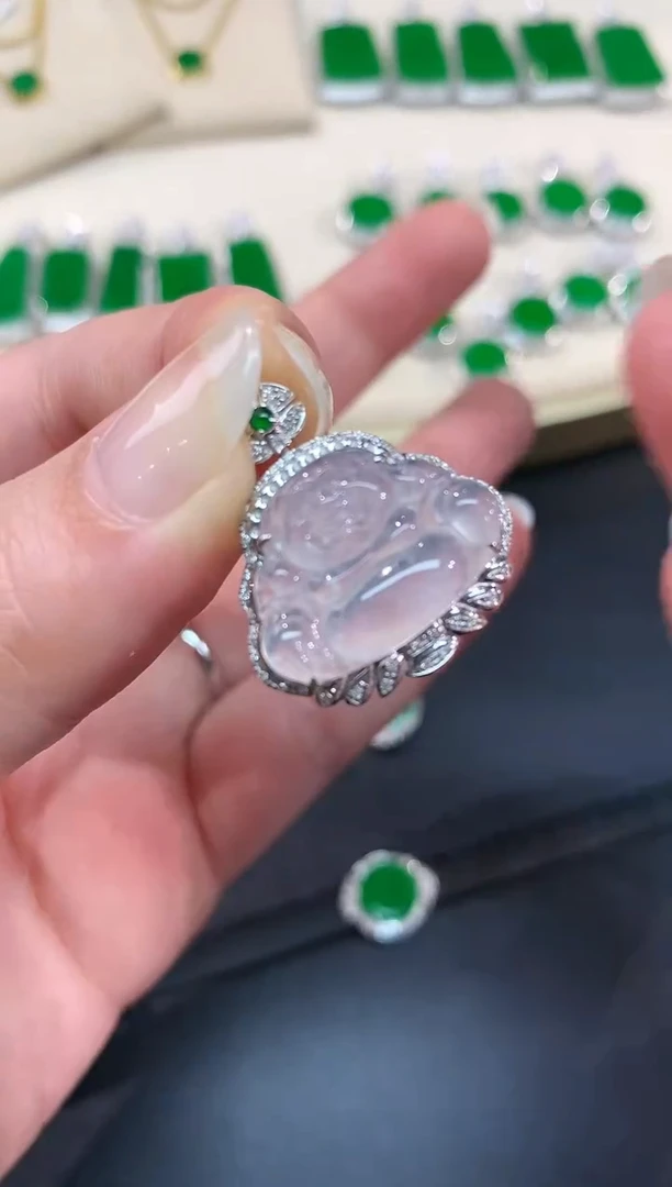 【闪购商品】翡翠吊坠(不含链)18K金镶嵌佛公A372|3999