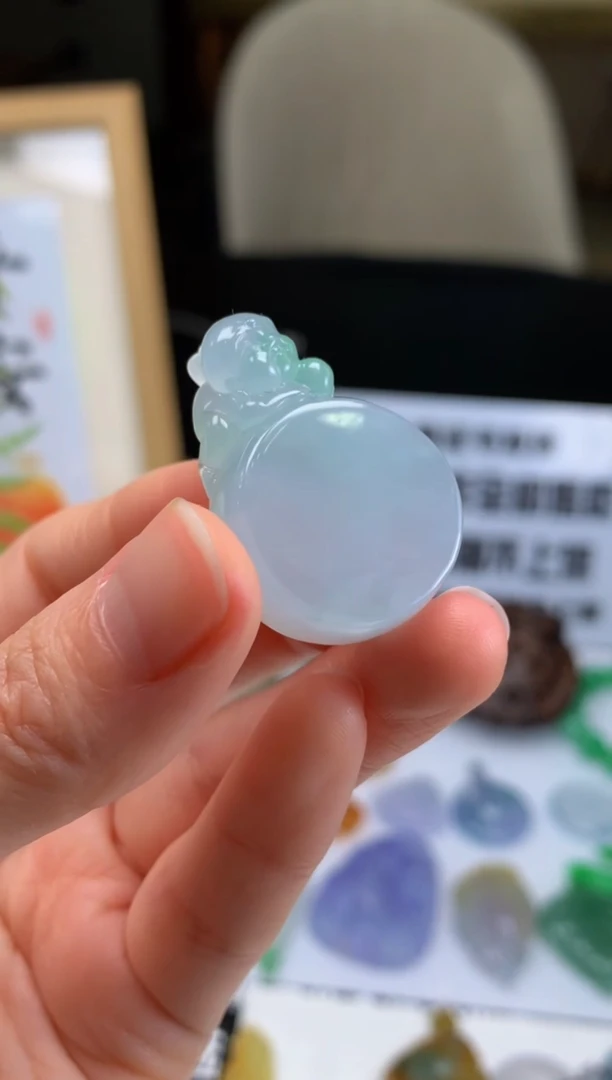 【闪购商品】定制翡翠未镶嵌吊坠-86979