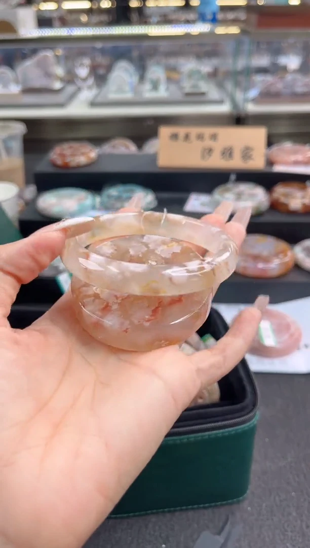 石英质玉手镯未镶嵌63圈口（赠品镯心）6911461