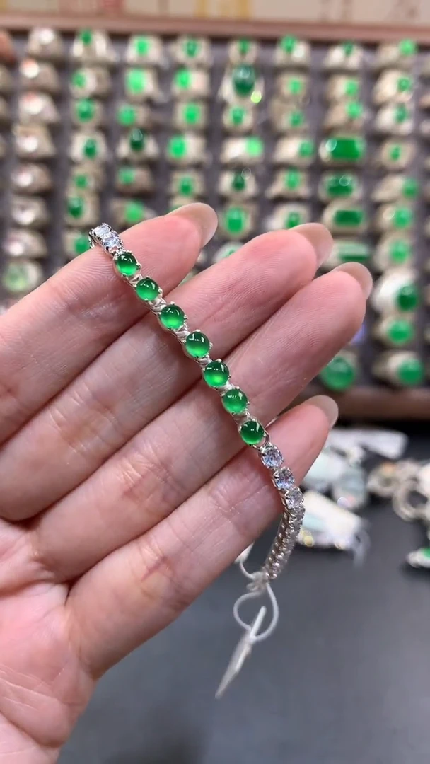 定制翡翠未镶嵌天然缅甸A货翡翠  福利款8.13