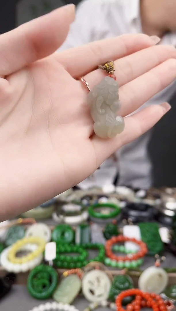 颈饰未镶嵌和田玉多样性发货拍一单发一个