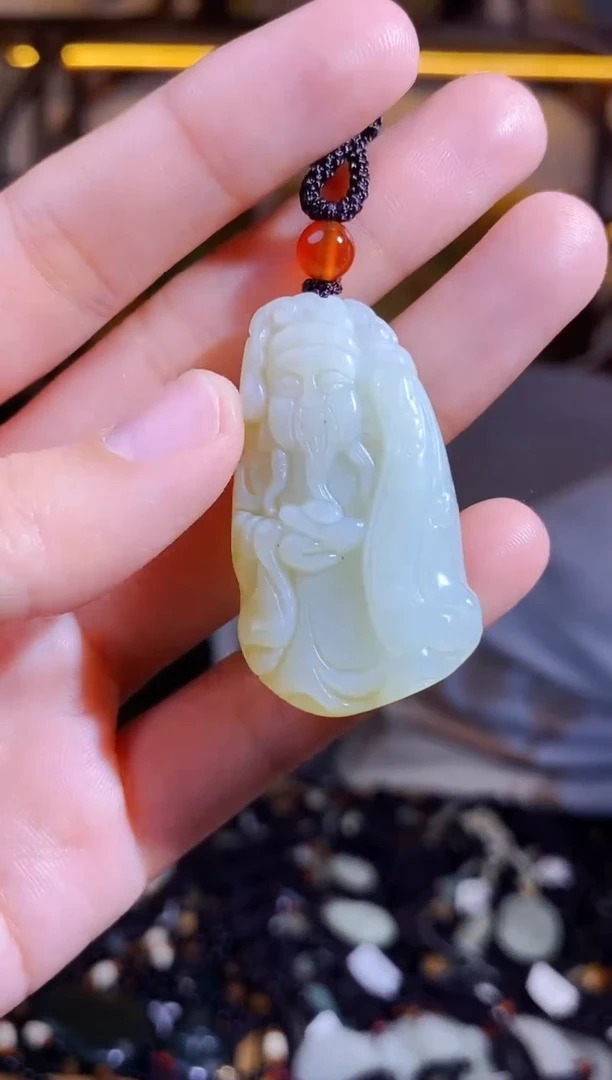 颈饰未镶嵌和田玉1