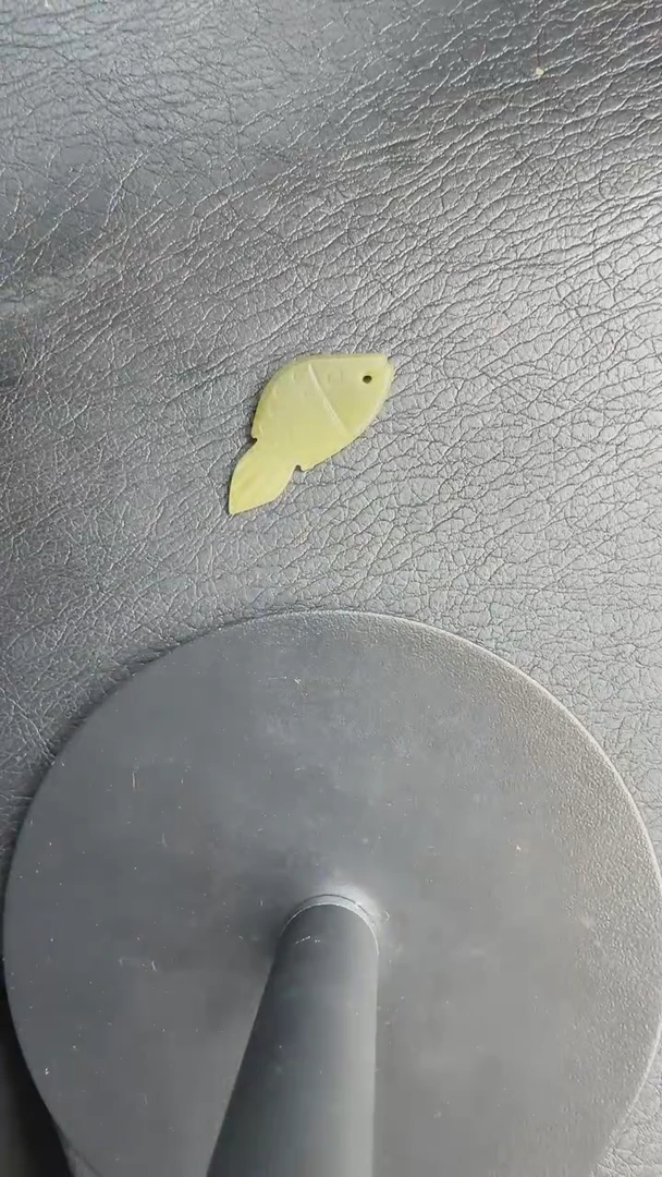 和田玉未镶嵌吊坠(不含链)2