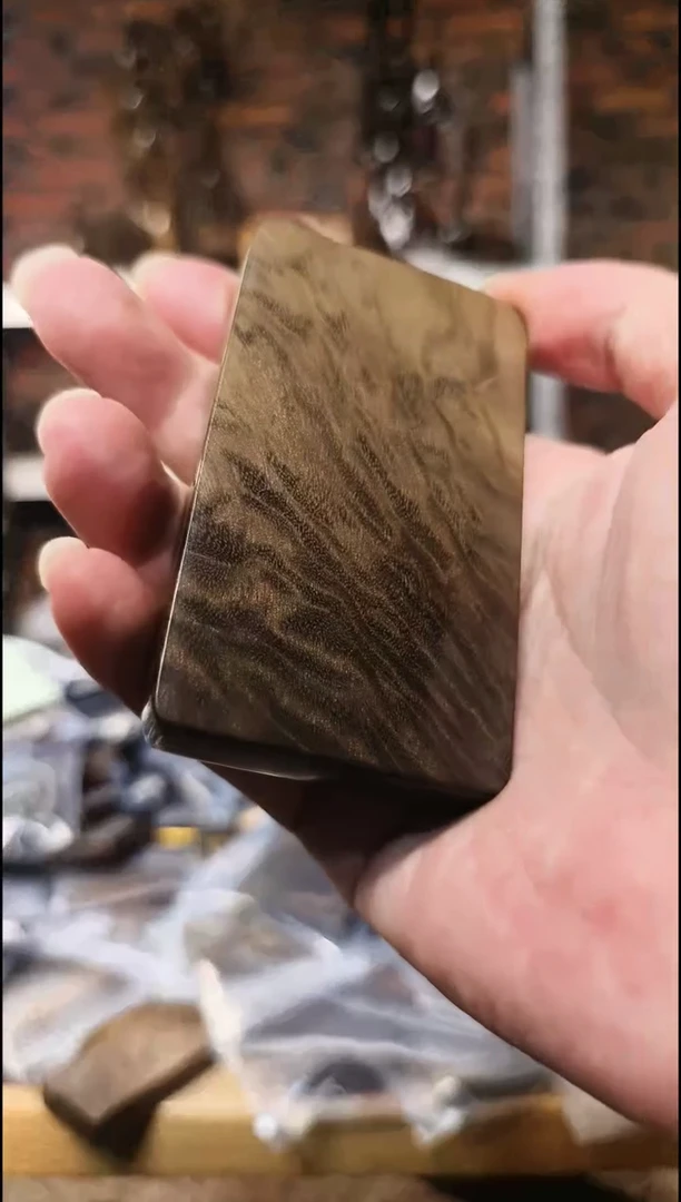 金丝楠无事牌手把件