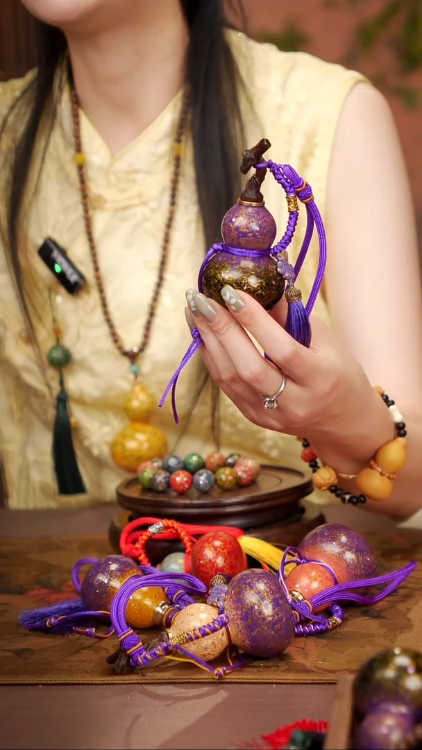 110易林大漆开口小葫芦----178