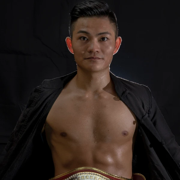 格斗中拳腿肘膝的动作教程