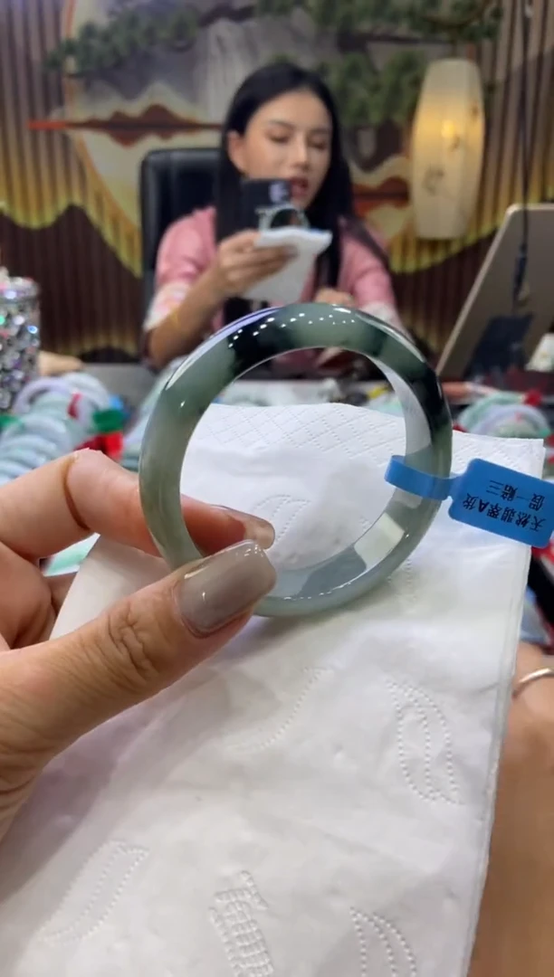 未镶嵌手镯翡翠00006304
