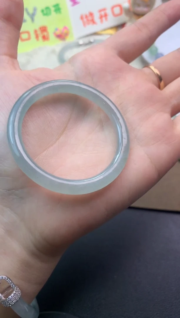 未镶嵌定制翡翠毛货