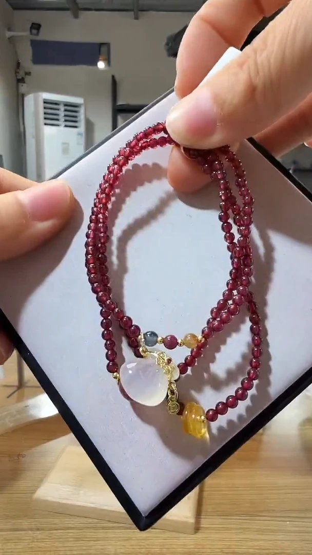 吊坠(赠链)未镶嵌石榴石优0923