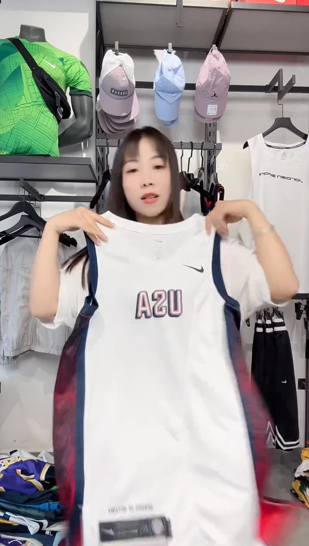 1360编码 瑕疵款以直播间过款为准 尺码S